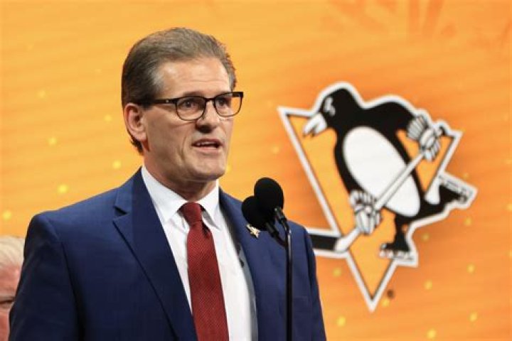 Yes, Journalist Leah Hextall Is Related To Penguins Manager Ron Hextall As Cousins In The Family