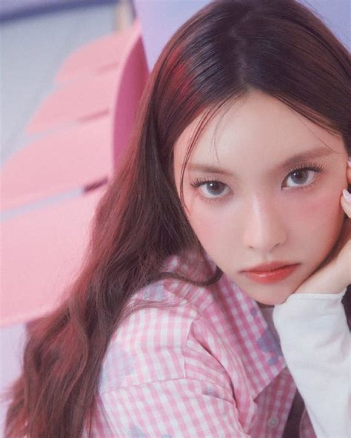 Yuna - Age, Family, Bio
