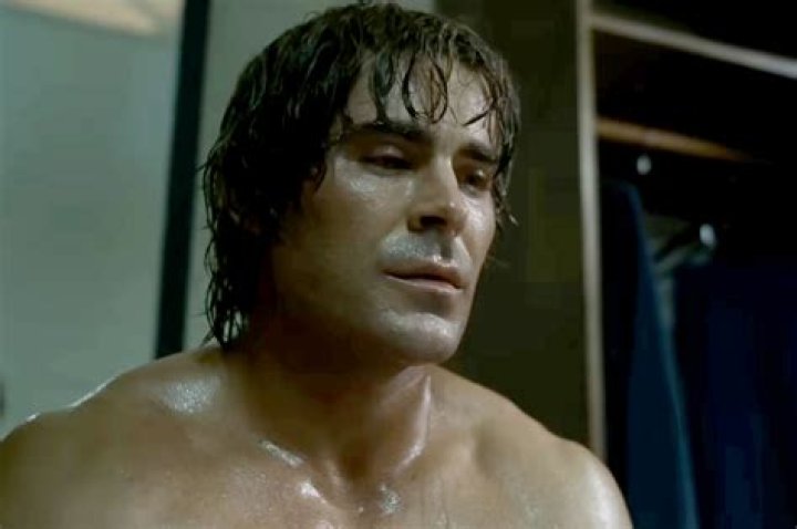 Zac Efron’s face was puffy because he broke his jaw