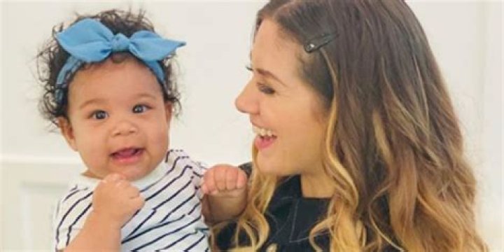 Zaia Boss - Age, Family, Bio