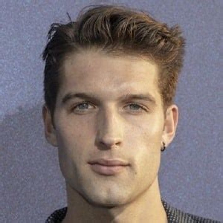 Zak Steiner - Age, Family, Bio