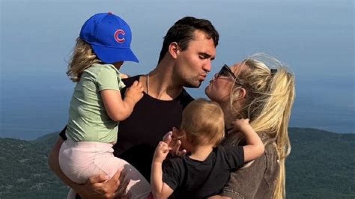 Zaviera Maxwell, Bio, career, parents, Early life, Celebrity kid, Salay, controversies, Net Worth, Salary